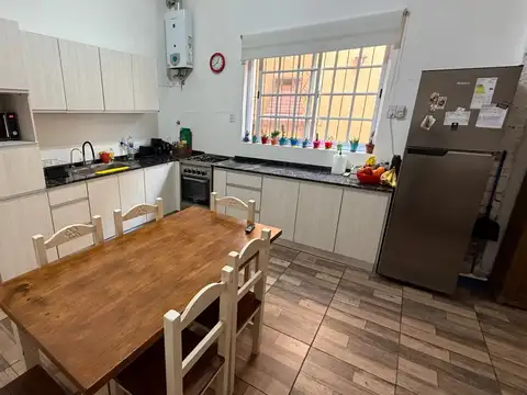 Depto Tipo Casa en Venta de 4 ambientes