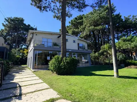 Venta casa Pinamar 3 ambientes