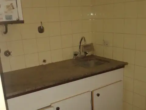 Local en Alquiler en Pilar, $ 650.000