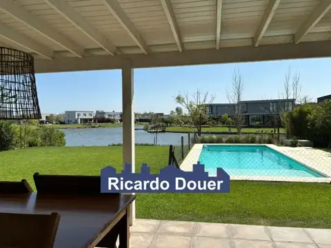 Casa a la laguna en Alquiler anual en El Cantón, Escobar, G.B.A. Zona Norte