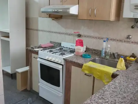 Depto Tipo Casa 3 ambientes con 1 baño