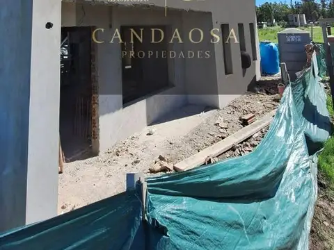 RBS. HERMOSA CASA EN BARRIO SANTA SOFIA, Pilar del Este