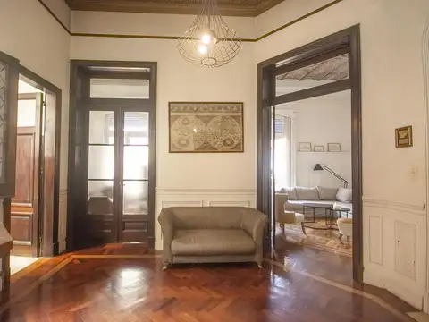 Depto Tipo Casa en Venta 50 años