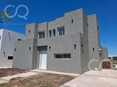 Casa a estrenar en venta en Santa Lucia - Pilar del Este