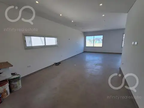 Casa a estrenar en venta en Santa Lucia - Pilar del Este