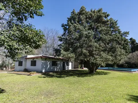 CASA QUINTA EN VENTA LA PLATA
