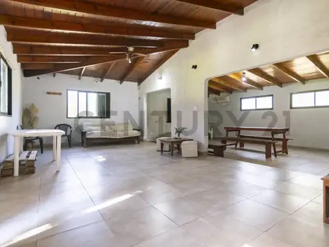 42 entre 170 y 171 , Piso 0