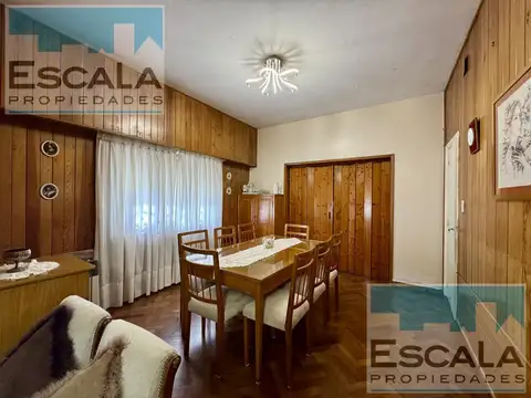 Casa en Venta en Alberdi, USD 340.000