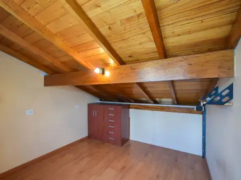 Casa 4 ambientes con 1 baño