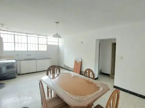 1 de mayo 3100 , Piso 1