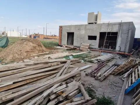 Casa en Venta en Campos De Manantiales, USD 150.000