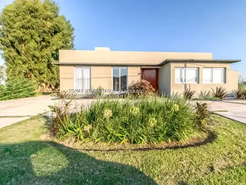 Casa a Estrenar en Venta en Barrio Abierto Finca La Soñada - Categoría Premium