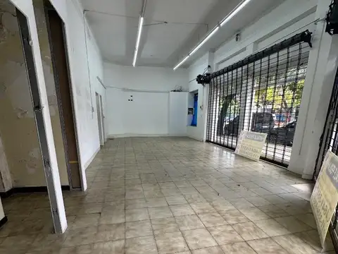 Local en Venta en Almagro, USD 130.000