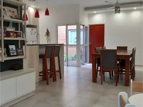 Impecable casa 4 dormitorios, "La Coqueta de Suiza" APTA CREDITO