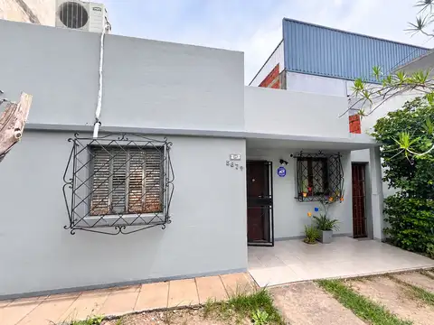 VENA CASA 3 AMBIENTES EN LOTE PROPIO VILLA LIBERTAD GRAL. SAN MARTIN