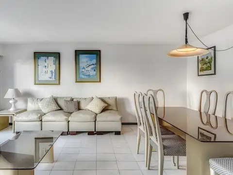 Departamento en Venta en Playa Brava, USD 238.000