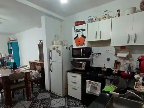 Departamento 4 ambientes con 2 baños