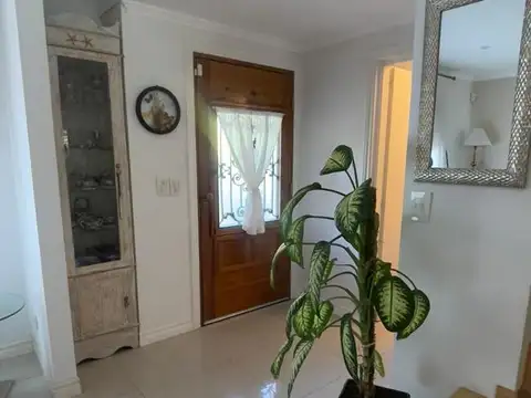 Casa en Alquiler de 3 dormitorios