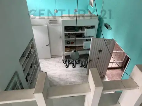 Alem 500, Piso 0