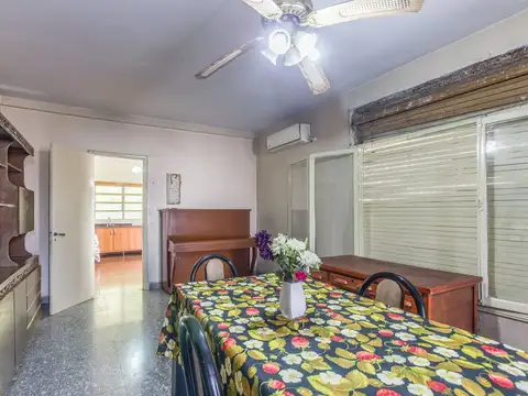 Depto Tipo Casa en Venta 66 años