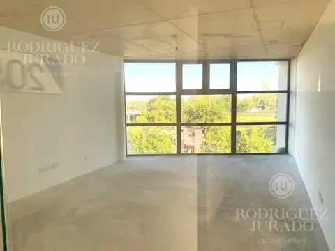 Oficina en Venta en Pilar, USD 94.000
