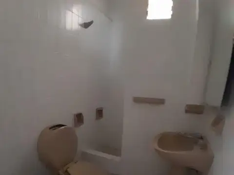 Depto Tipo Casa en Venta en Saavedra, USD 135.000