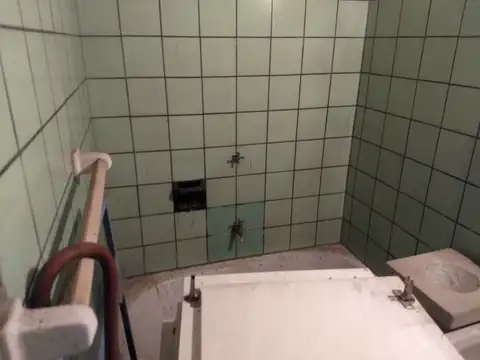 Casa 4 ambientes con 4 baños