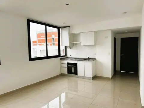 Departamento 2 ambientes en alquiler en barrio San Cristóbal apto profesional