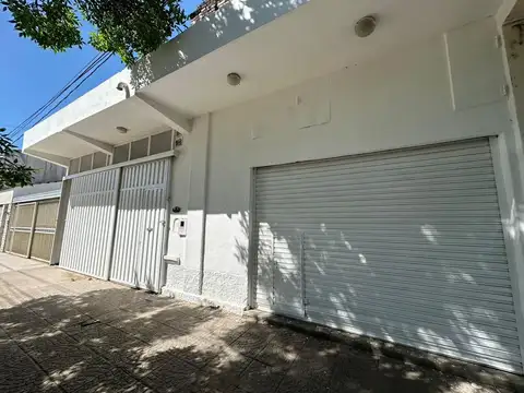 Local en Venta en Centro, USD 180.000