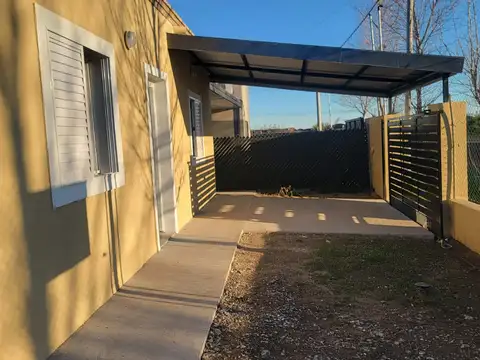 Casa en Alquiler al Oeste