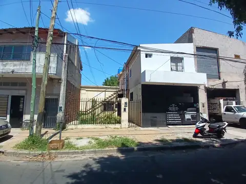 Casa - Venta - Argentina, Tres de Febrero - Acosta 1082