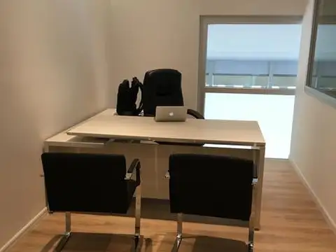 Oficina Monoambiente con 2 baños