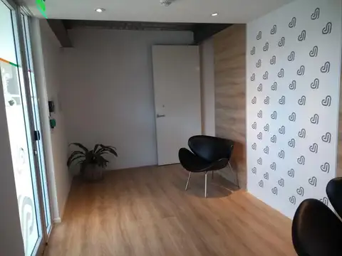 Oficina Monoambiente con 2 baños