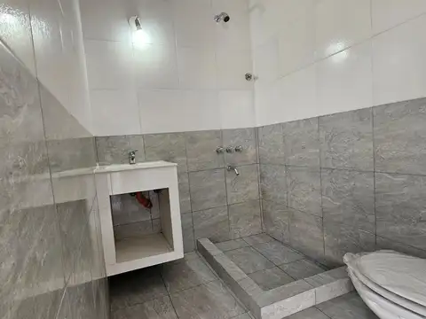 Depto Tipo Casa en Alquiler de 1 dormitorio