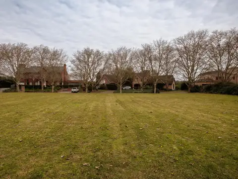 Terreno en Venta en Martindale Country Club, USD 410.000