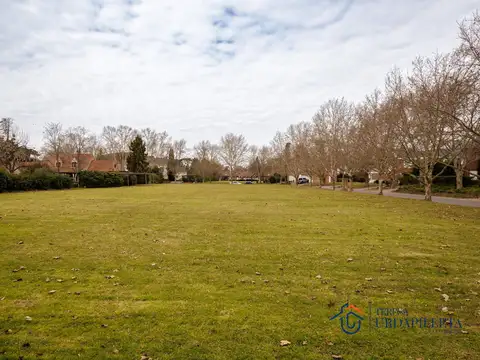 Terreno en Venta de 1819,0 m2