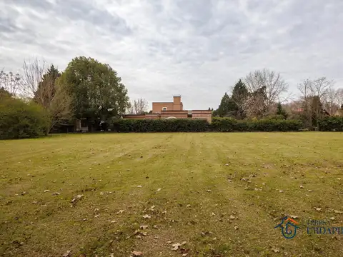Terreno en Venta 45  mts Frente
