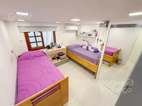 Depto Tipo Casa en Venta 25 años