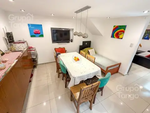Depto Tipo Casa en Venta de 3 dormitorios