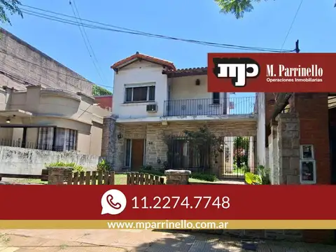 Casa en 2 plantas funcional y con gran jardín