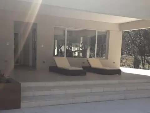 Departamento 2 ambientes con 2 baños