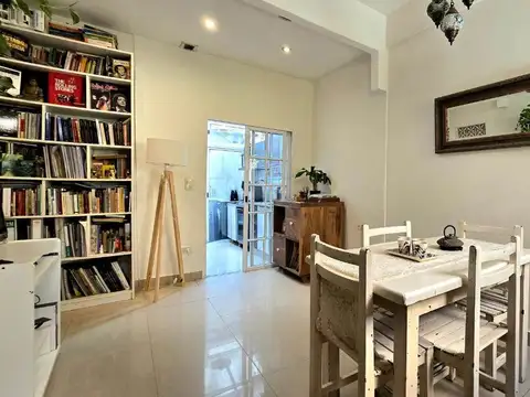 Depto Tipo Casa en Venta 57 años
