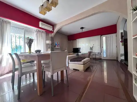 VENTA DUPLEX 4 AMB COCHERA  PALOMAR APTO CREDITO