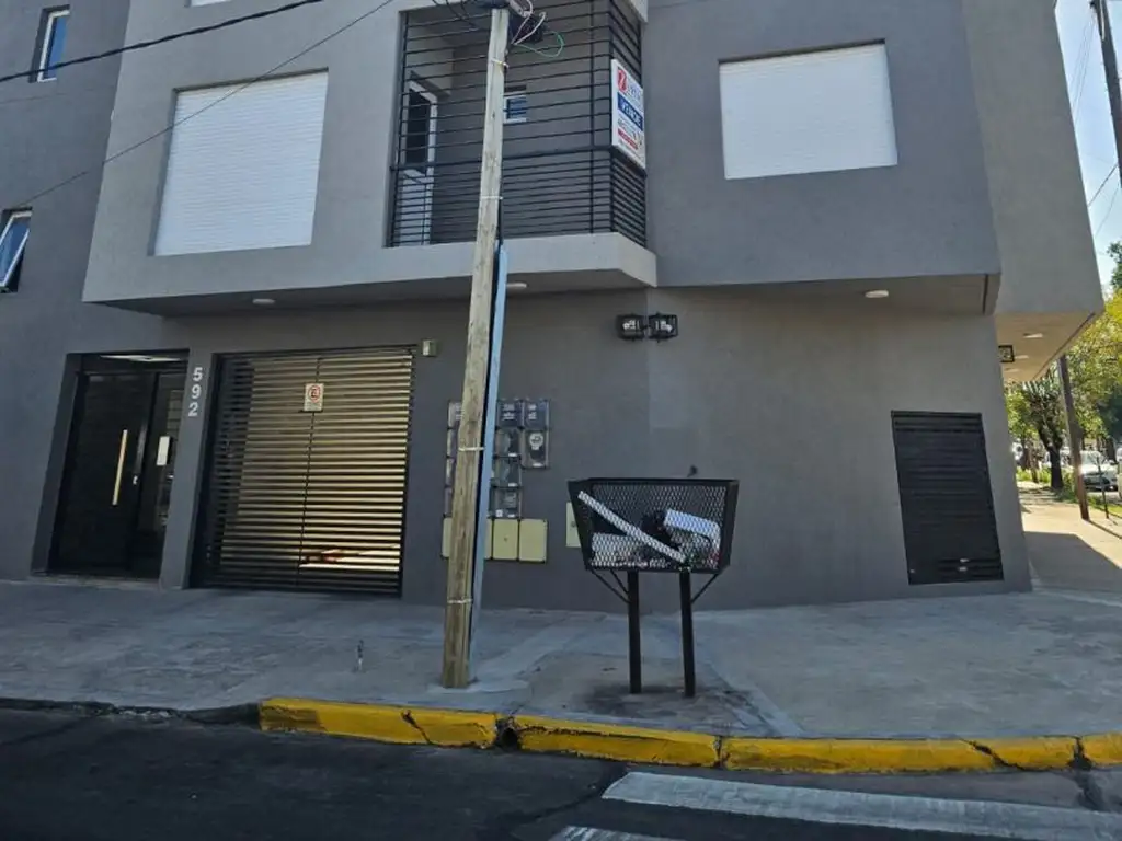 VENTA DE EXCELENTES DEPTOS 2 AMB A ESTRENAR EN CIU de 1 Dormitorios