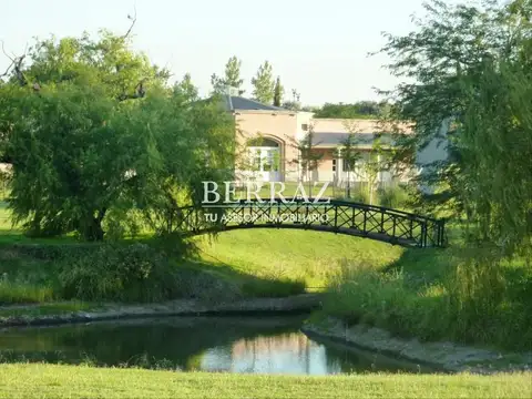 Lote venta de 1787 m2 en Estancias del Pilar barrio La Laguna de Estancias