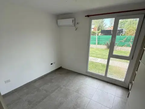 Departamento en Alquiler en Manzanares Chico, $ 610.000