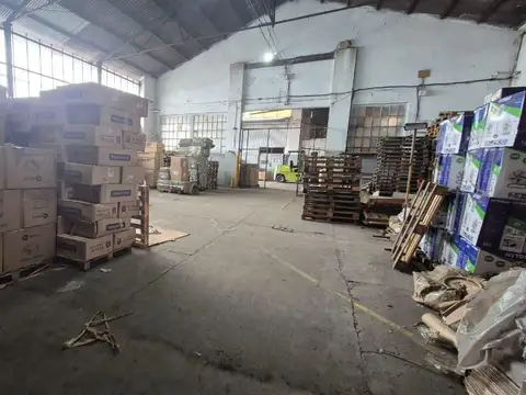 Depósito galpon 9.800 m2 totales en Avellaneda Venta o Alquiler