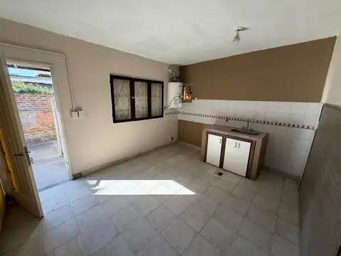 Departamento en Luis Guillon