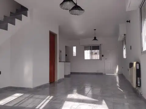 Casa en Alquiler al Norte