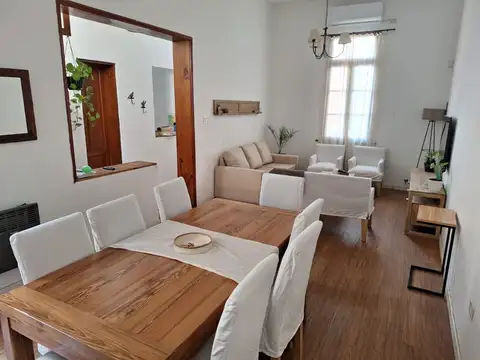 VENTA CASA LOTE PROPIO, 4 AMBIENTES, 2 BAÑOS